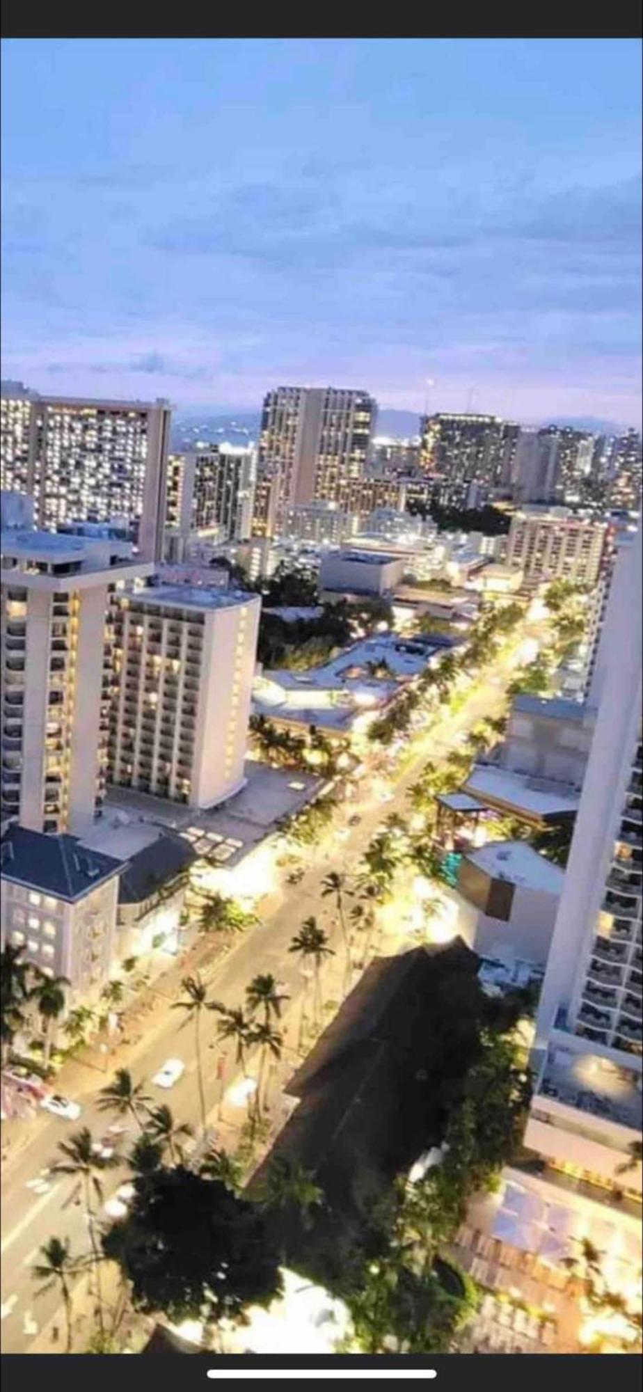 Waikiki Condo 2 Bedrooms 2 Bathrooms With 1 Free Parking Space Honolulu Exterior photo