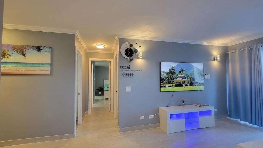 Waikiki Condo 2 Bedrooms 2 Bathrooms With 1 Free Parking Space Honolulu Exterior photo