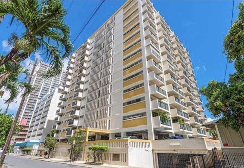 Waikiki Condo 2 Bedrooms 2 Bathrooms With 1 Free Parking Space Honolulu Exterior photo