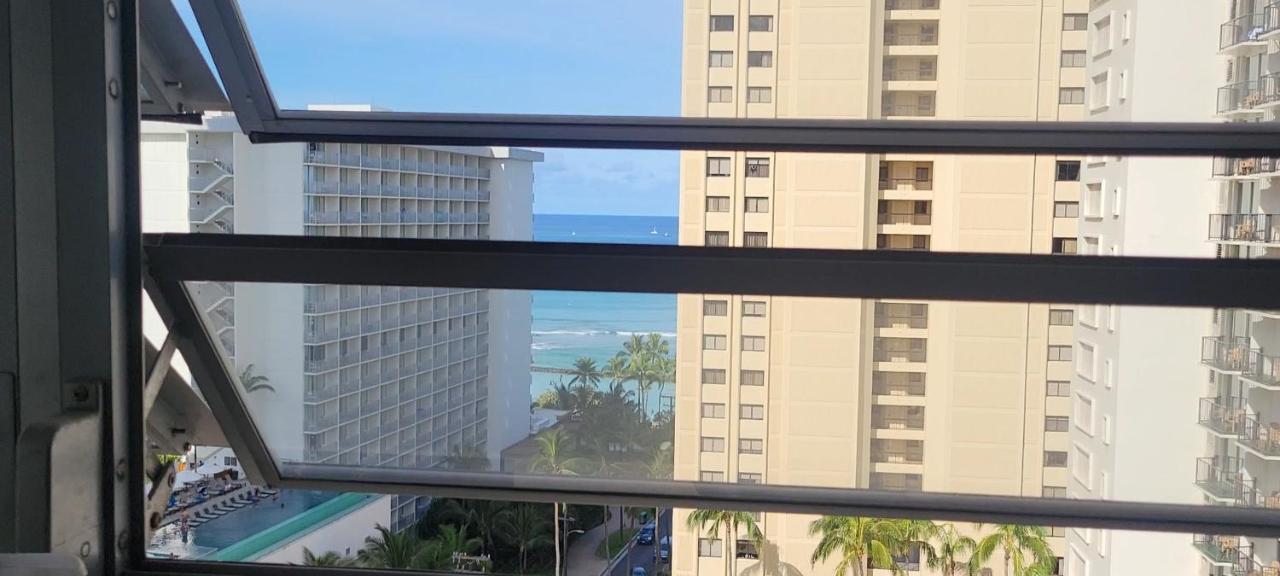 Waikiki Condo 2 Bedrooms 2 Bathrooms With 1 Free Parking Space Honolulu Exterior photo